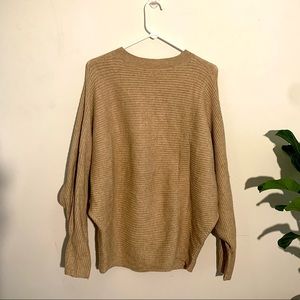 Women’s Long Sleeve Sweater Beige size L/XL